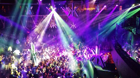 Currently run by those talented people at Hakkasan, the Omnia Patio boast luxurious, elegant gardens coupled with ultra-modern design. . Best dance clubs in vegas